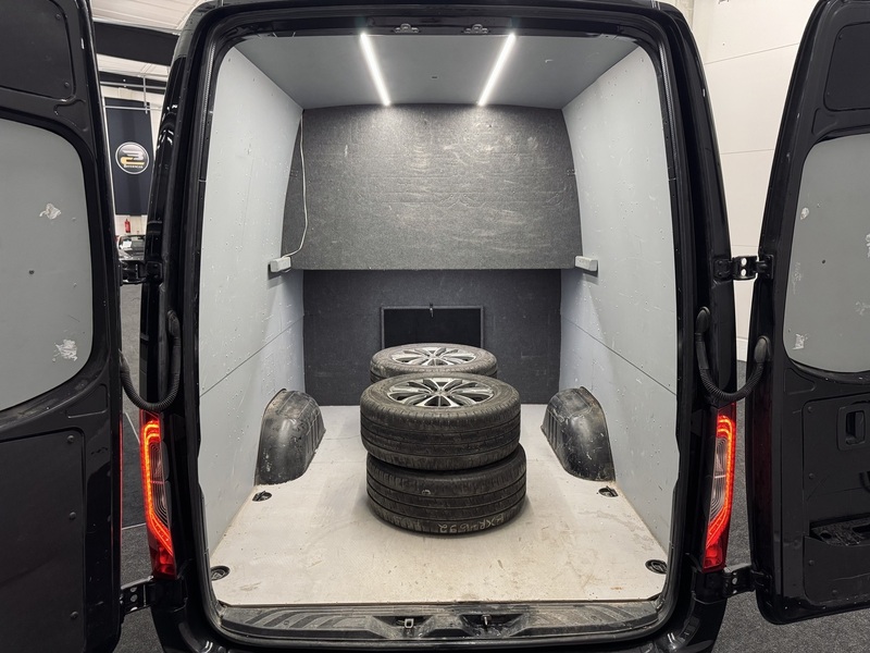 Mercedes-Benz Sprinter vaihtoauto