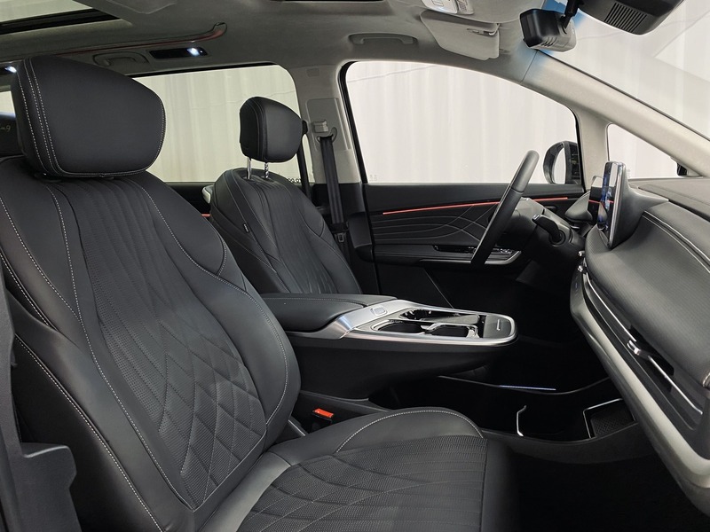 Maxus MIFA 9 vaihtoauto