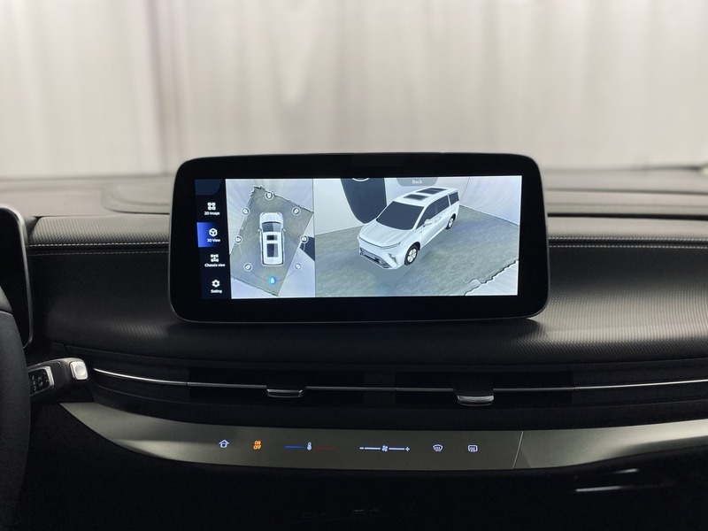 Maxus MIFA 9 vaihtoauto