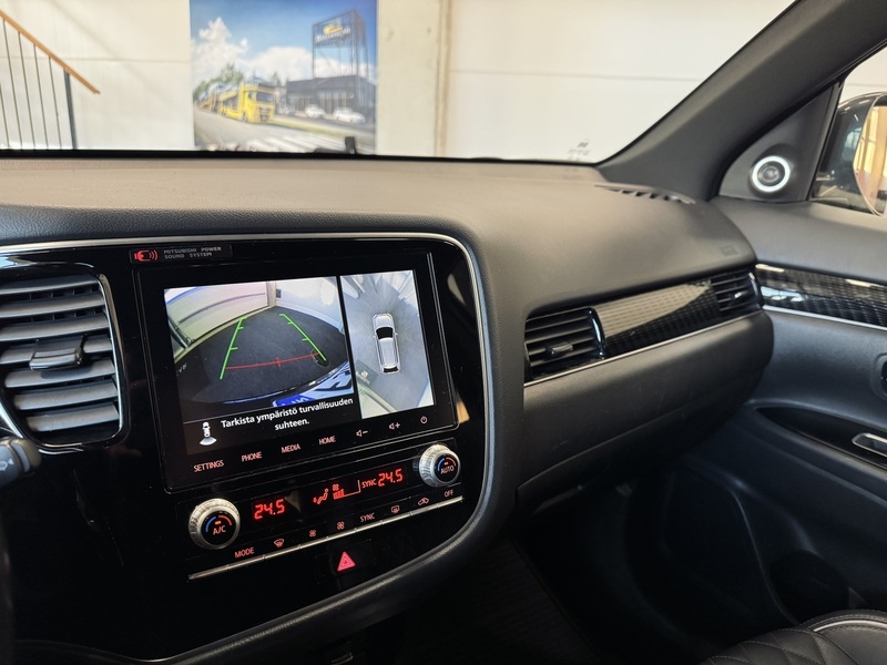 Mitsubishi Outlander PHEV vaihtoauto
