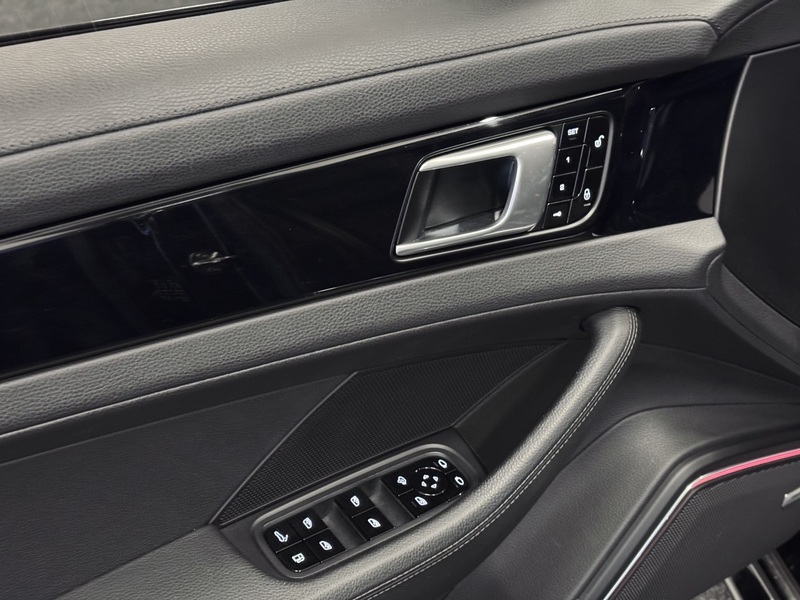 Porsche Panamera vaihtoauto