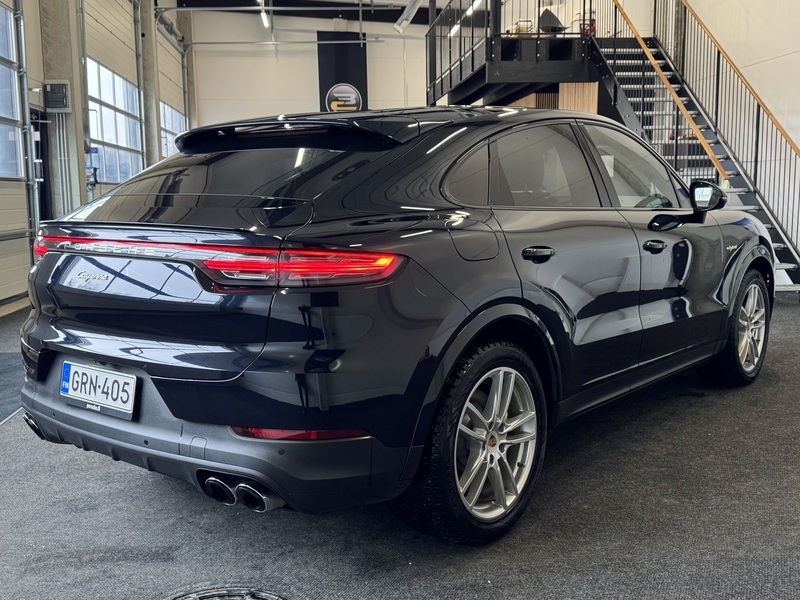 Porsche Cayenne vaihtoauto