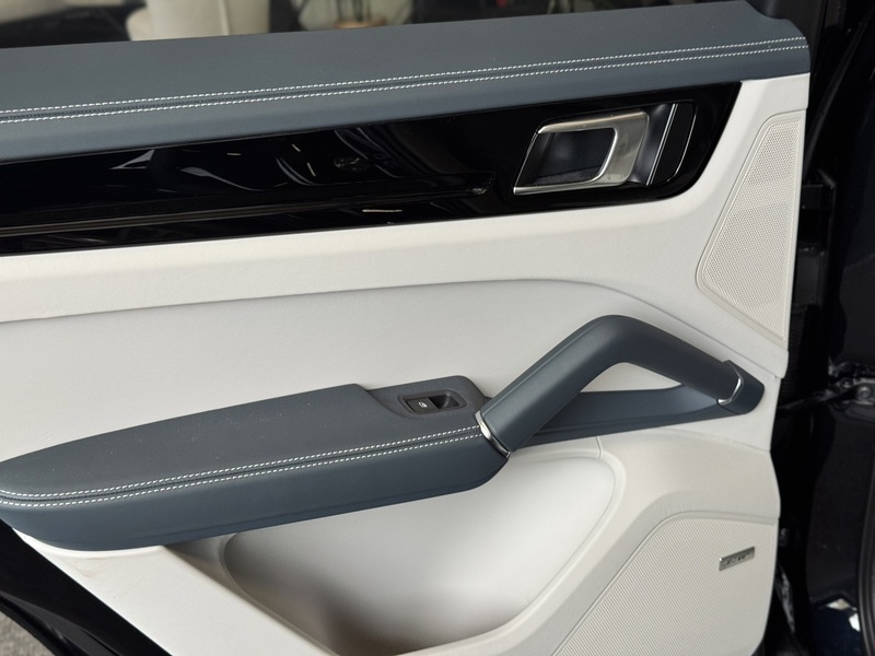 Porsche Cayenne vaihtoauto