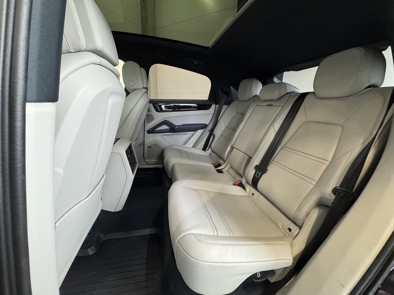 Porsche Cayenne vaihtoauto