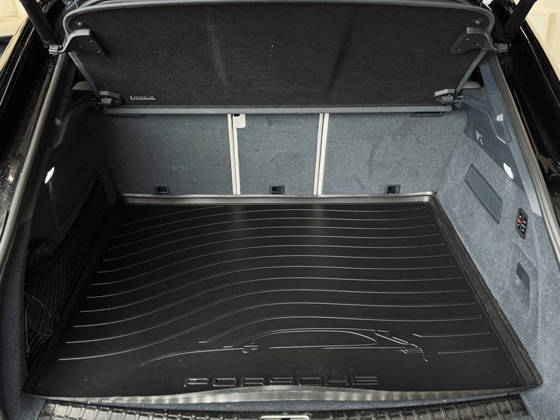 Porsche Cayenne vaihtoauto