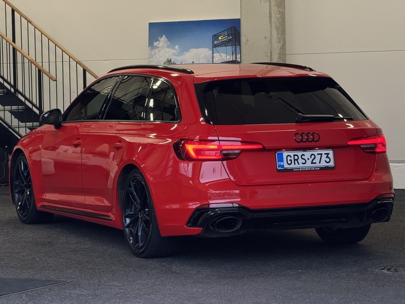 Audi RS4 vaihtoauto