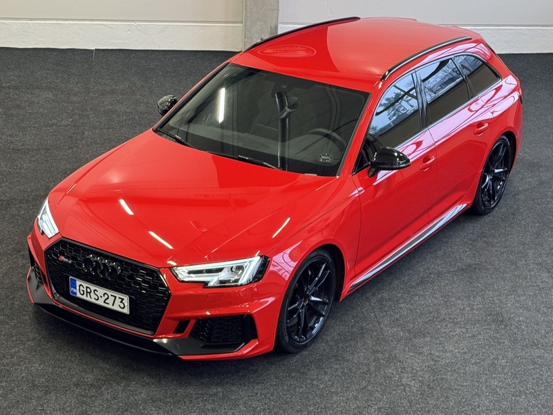Audi RS4 vaihtoauto
