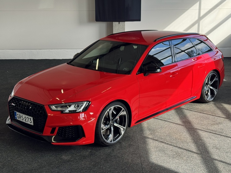 Audi RS4 vaihtoauto