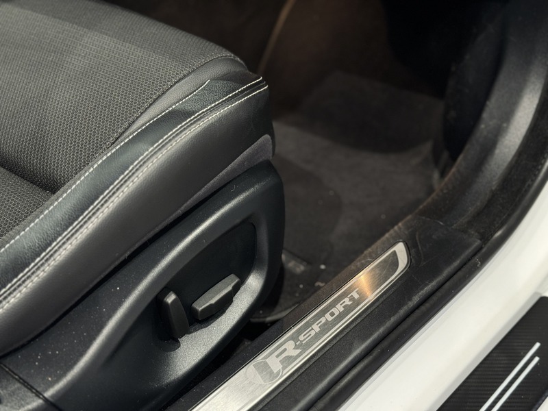 Jaguar XF vaihtoauto