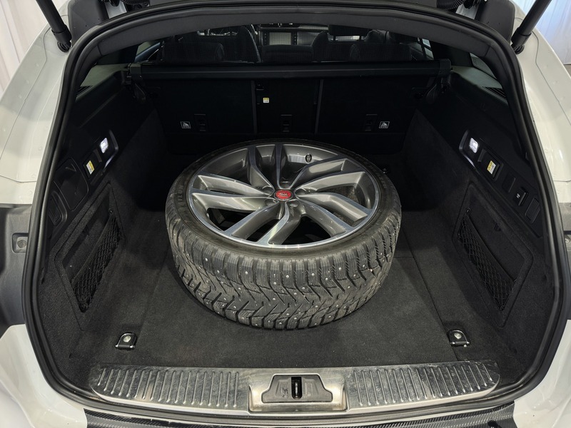 Jaguar XF vaihtoauto