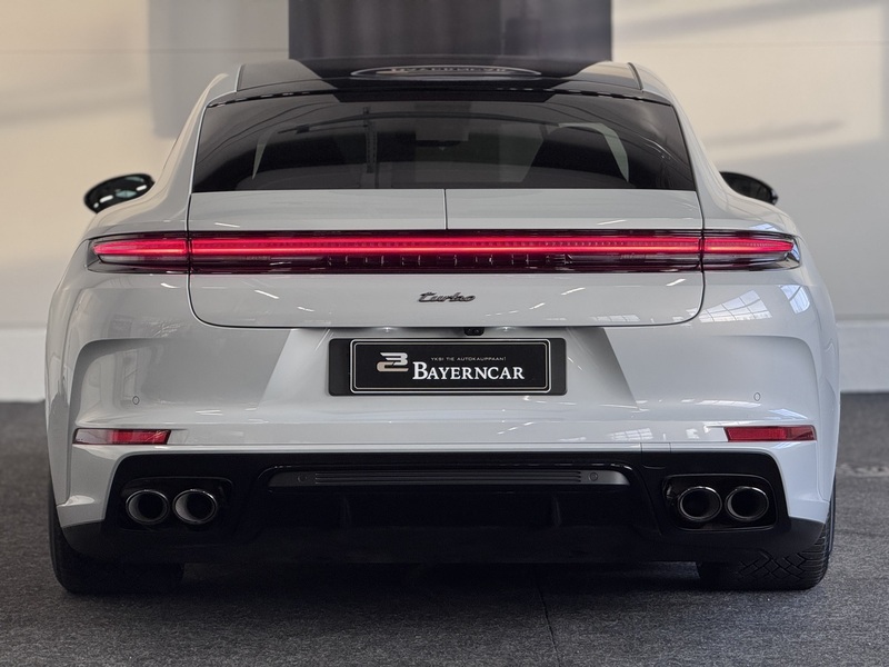 Porsche Panamera vaihtoauto