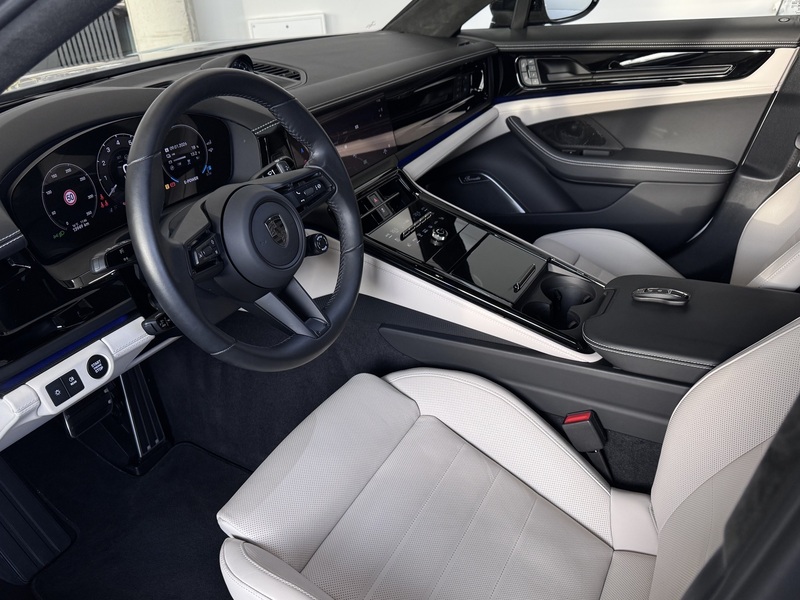 Porsche Panamera vaihtoauto