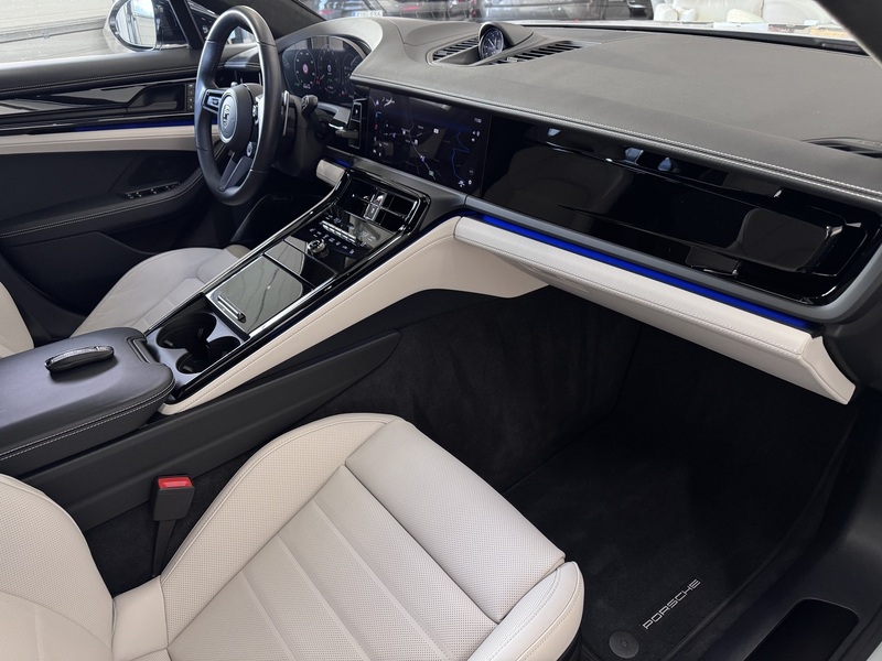 Porsche Panamera vaihtoauto