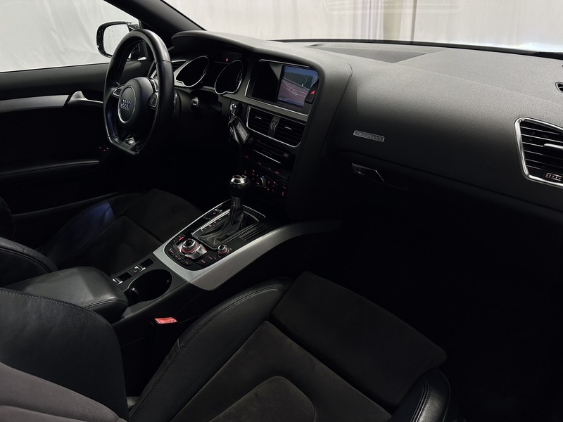 Audi S5 vaihtoauto