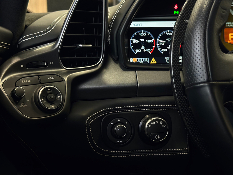 Ferrari 458 vaihtoauto