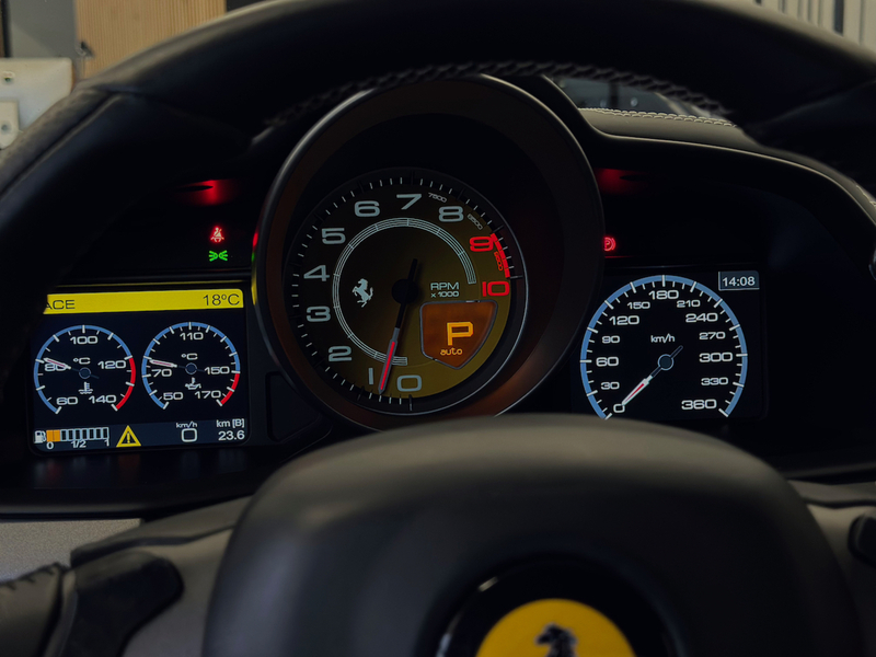 Ferrari 458 vaihtoauto