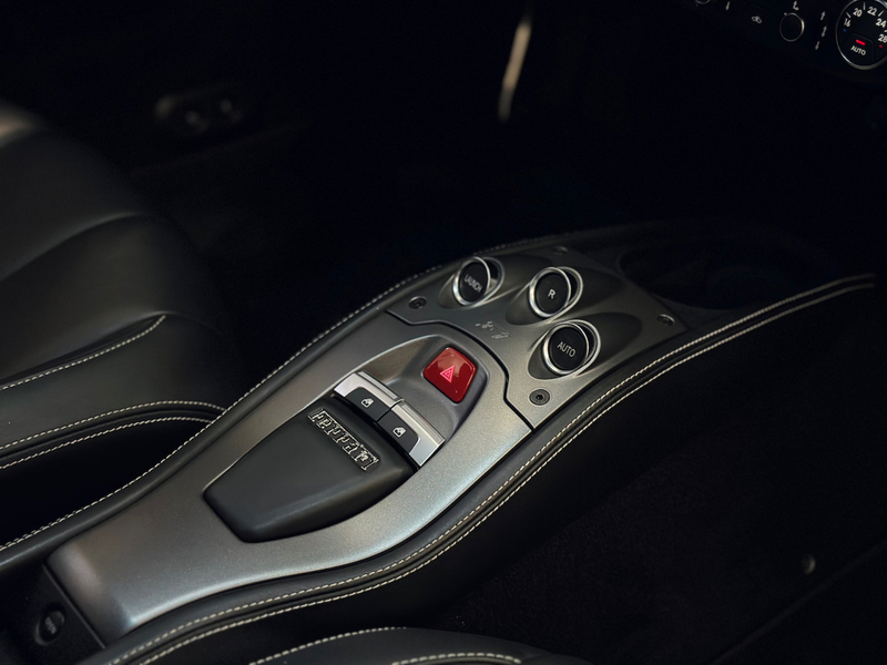 Ferrari 458 vaihtoauto