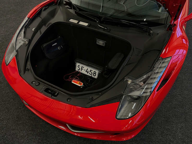 Ferrari 458 vaihtoauto