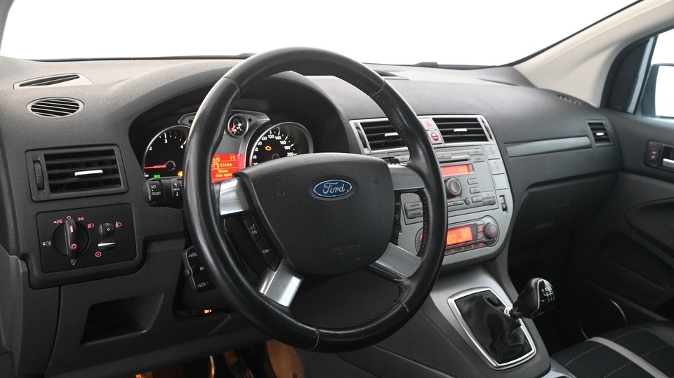 Ford Kuga vaihtoauto