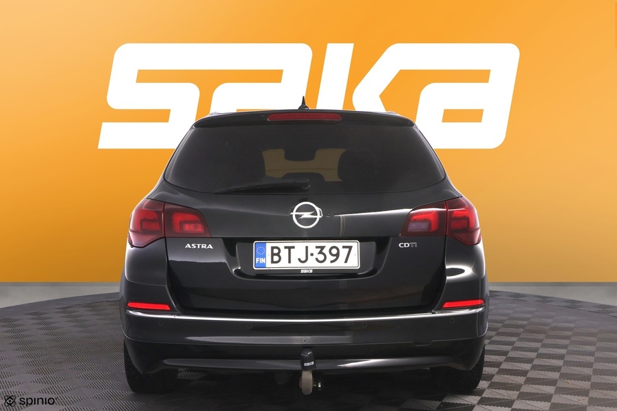 Opel Astra vaihtoauto