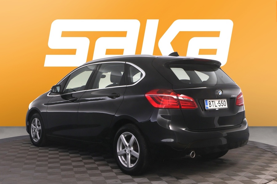 BMW 216 vaihtoauto