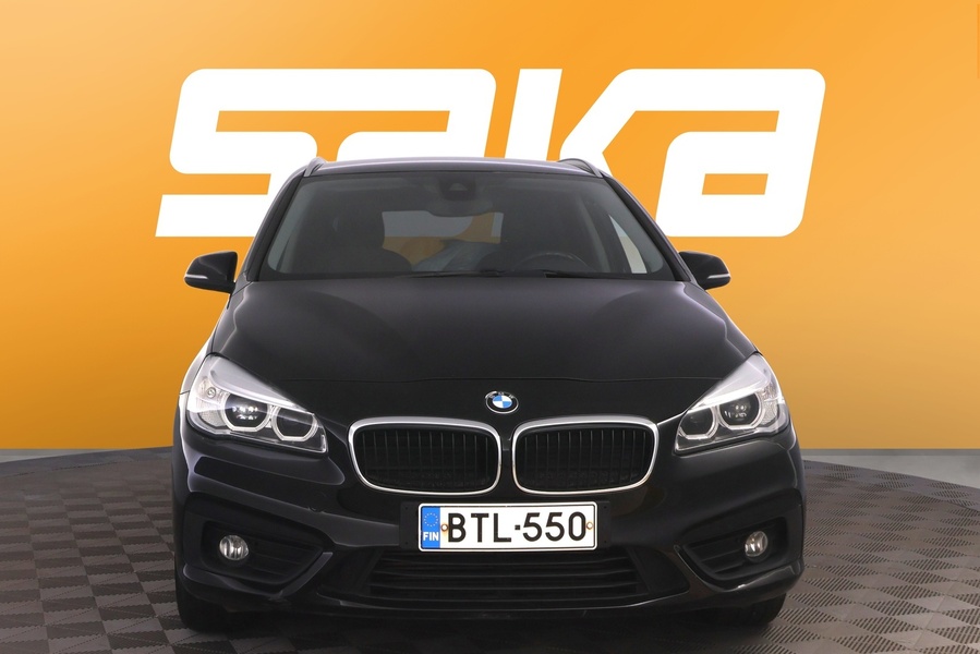 BMW 216 vaihtoauto