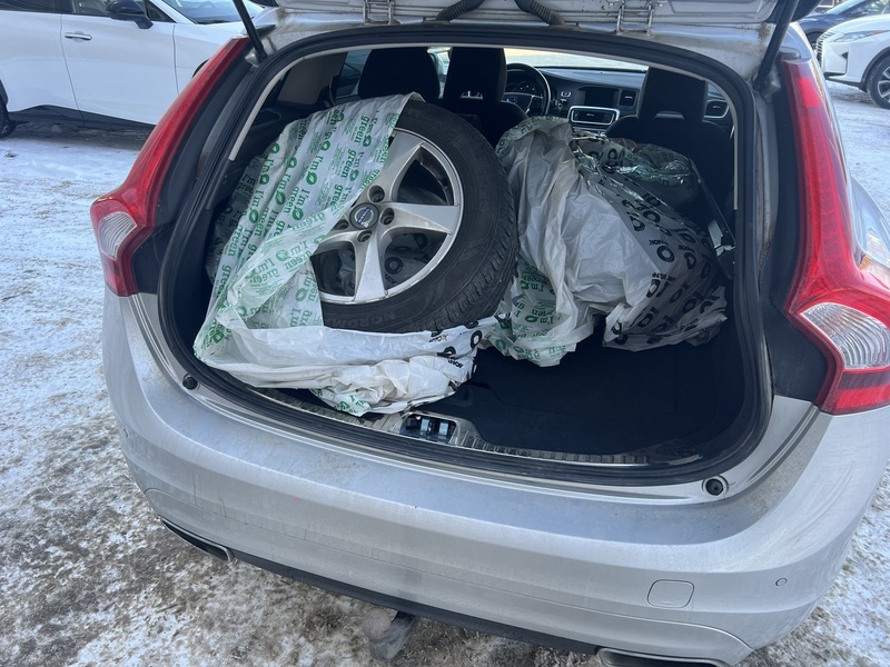 Volvo V60 vaihtoauto