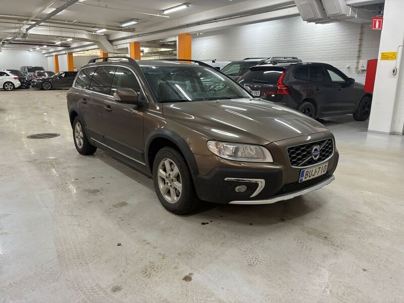 Volvo XC70 vaihtoauto