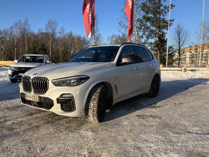 BMW X5 vaihtoauto