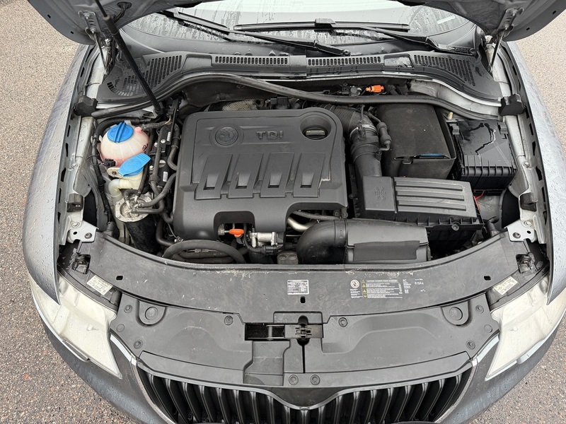 Skoda Superb vaihtoauto