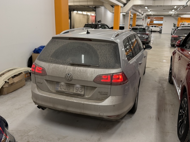 Volkswagen Golf vaihtoauto