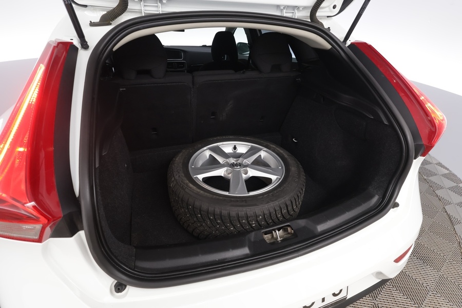 Volvo V40 vaihtoauto