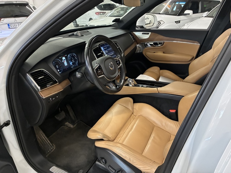 Volvo XC90 vaihtoauto