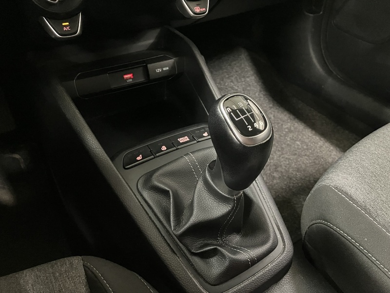Kia Stonic vaihtoauto