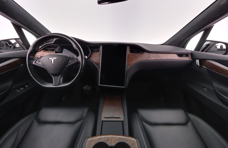 Tesla Model X vaihtoauto