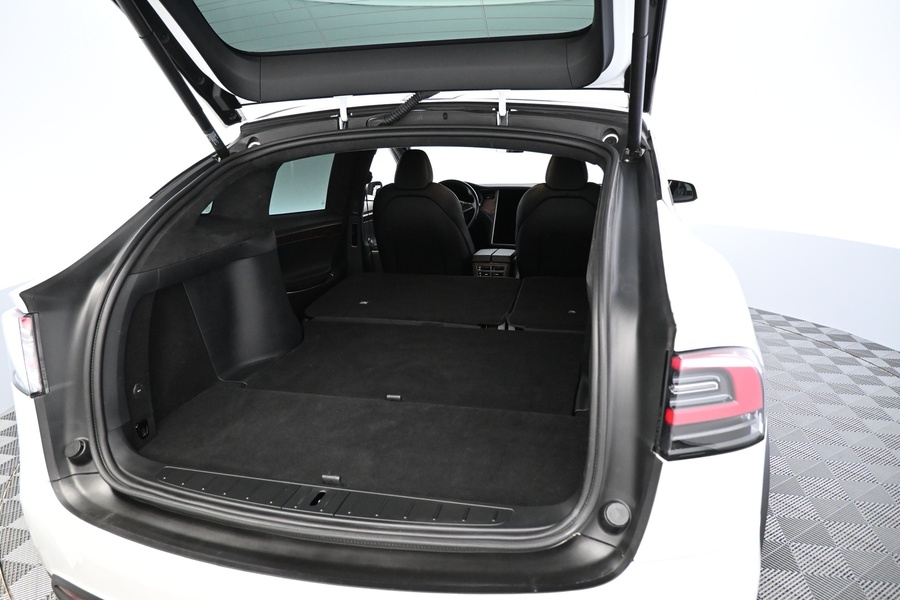 Tesla Model X vaihtoauto