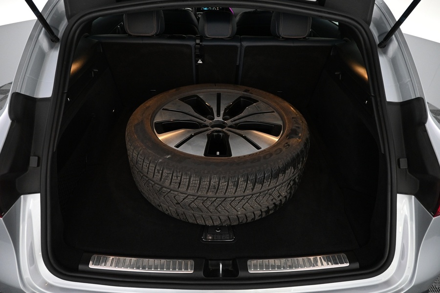 Mercedes-Benz EQC vaihtoauto