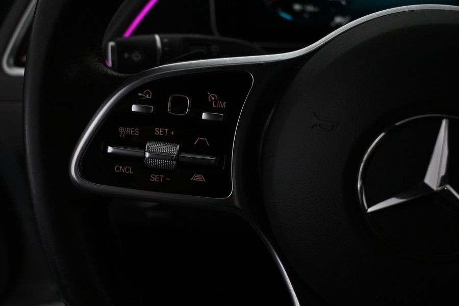 Mercedes-Benz EQC vaihtoauto