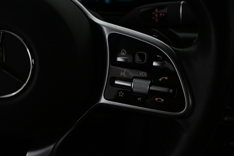 Mercedes-Benz EQC vaihtoauto