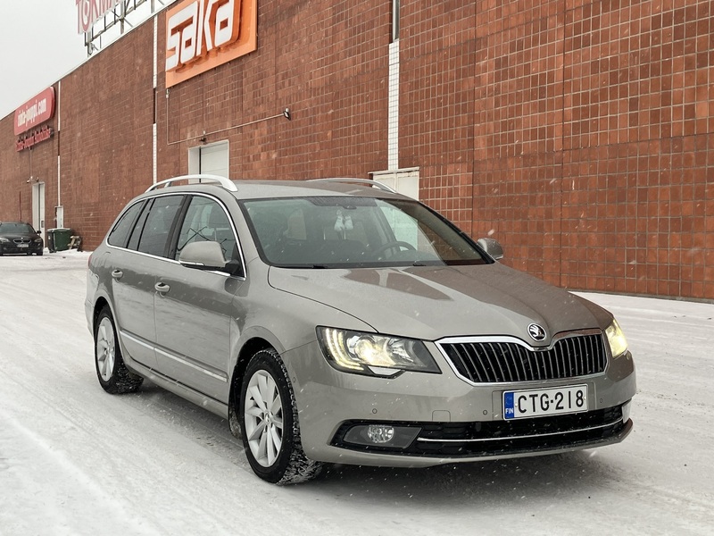 Skoda Superb vaihtoauto