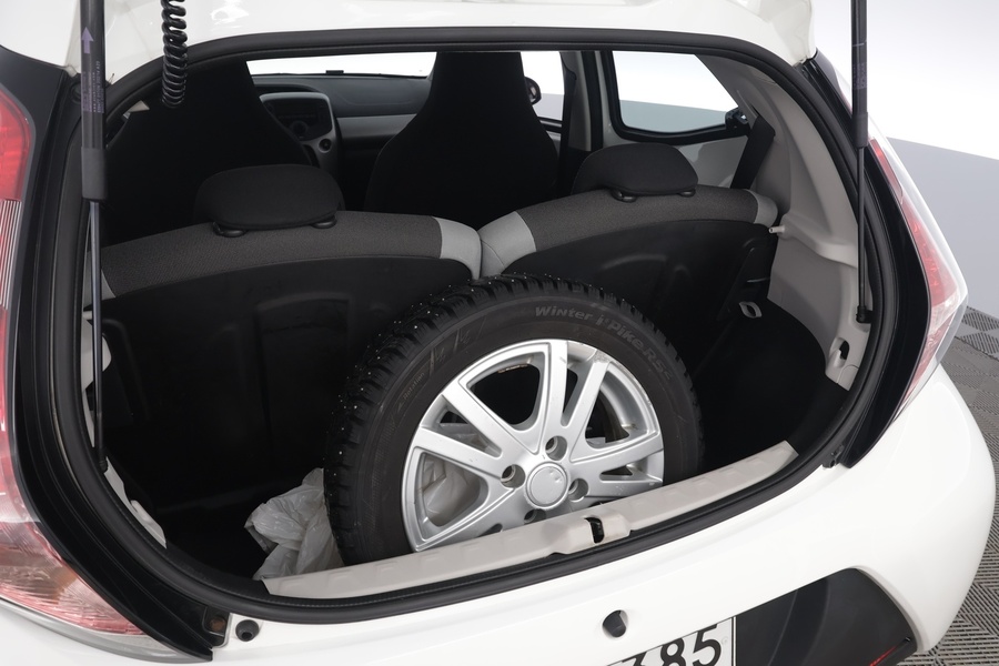 Toyota AYGO vaihtoauto