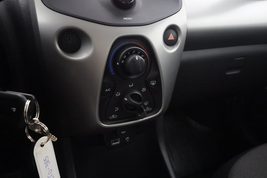 Toyota AYGO vaihtoauto