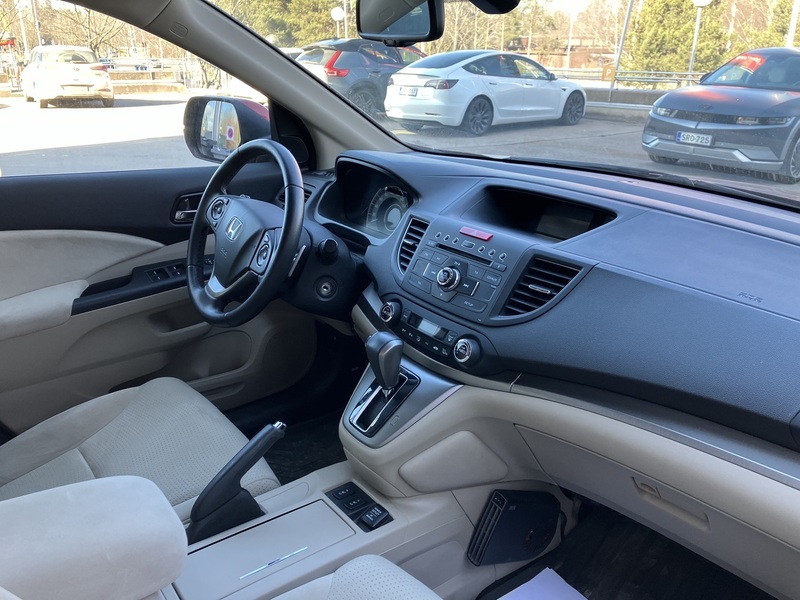 Honda CR-V vaihtoauto