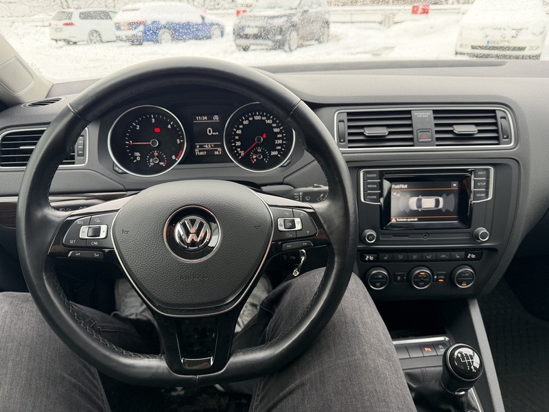 Volkswagen Jetta vaihtoauto
