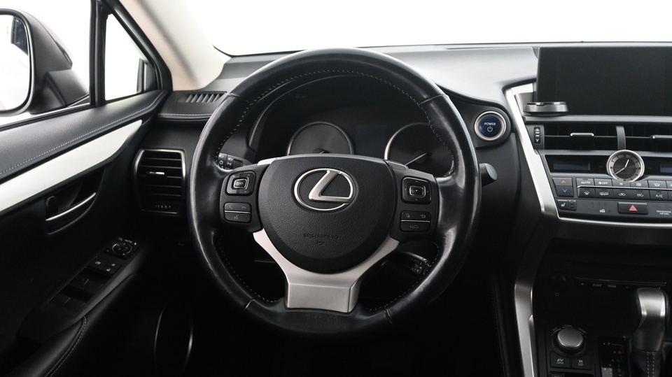 Lexus NX vaihtoauto
