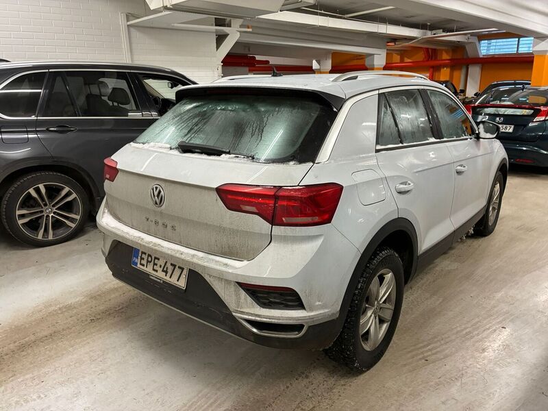 Volkswagen T-Roc vaihtoauto