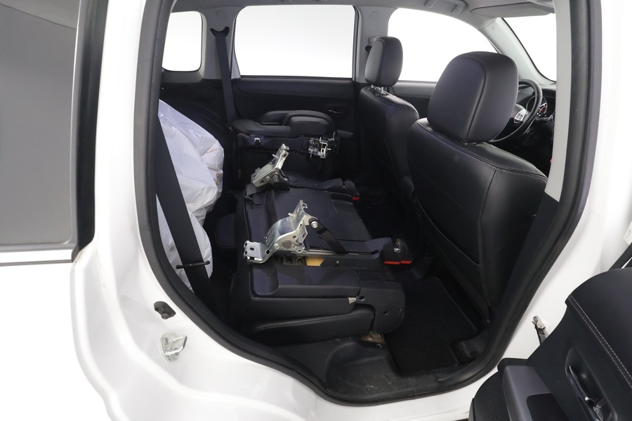 Mitsubishi Outlander vaihtoauto