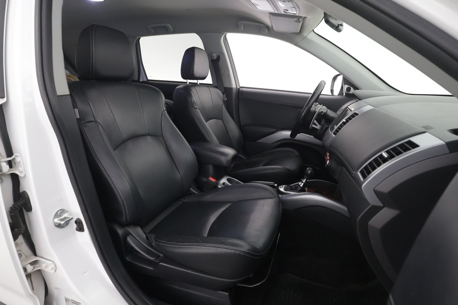 Mitsubishi Outlander vaihtoauto