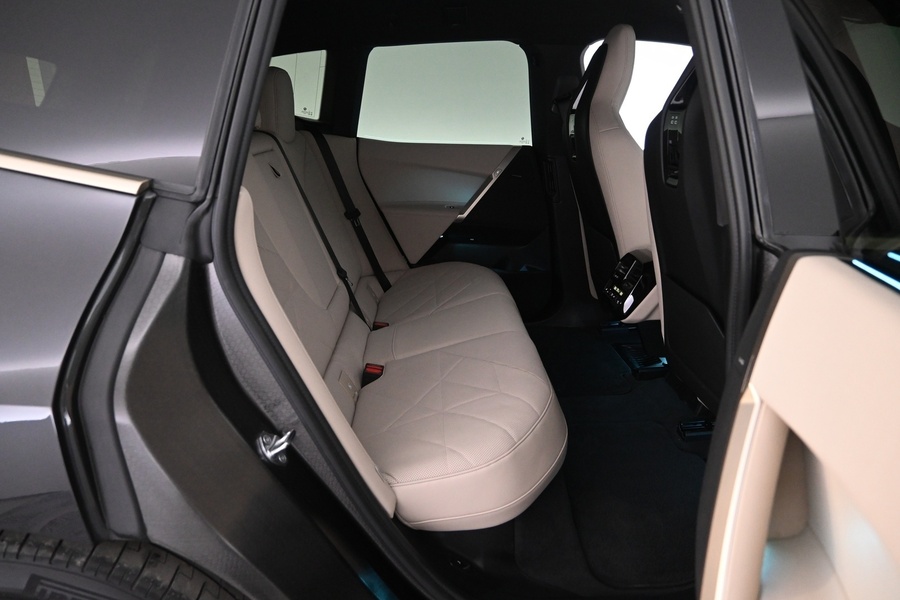 BMW iX vaihtoauto