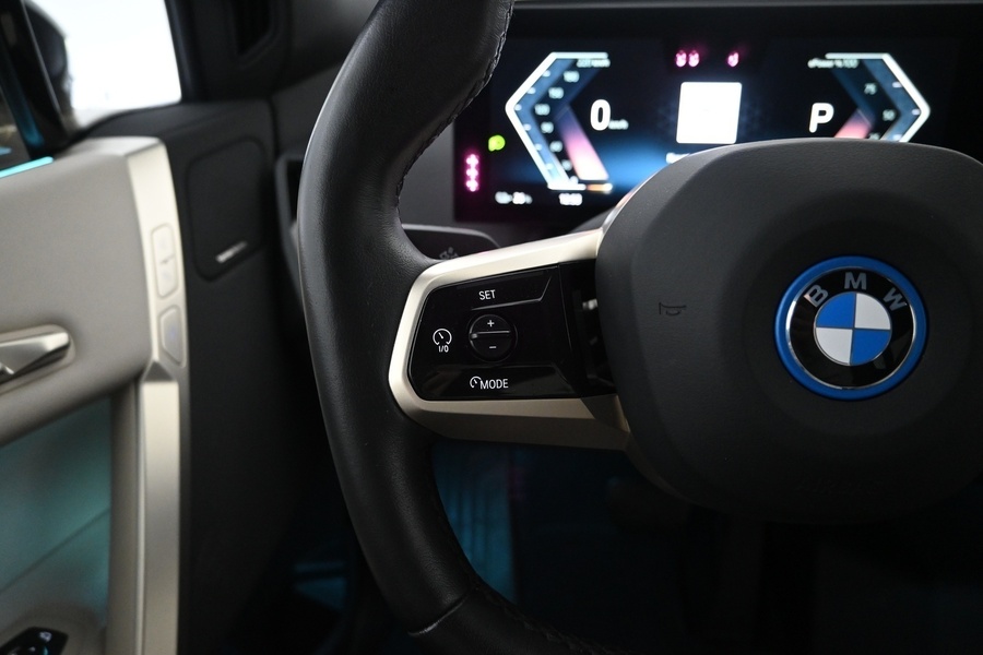 BMW iX vaihtoauto